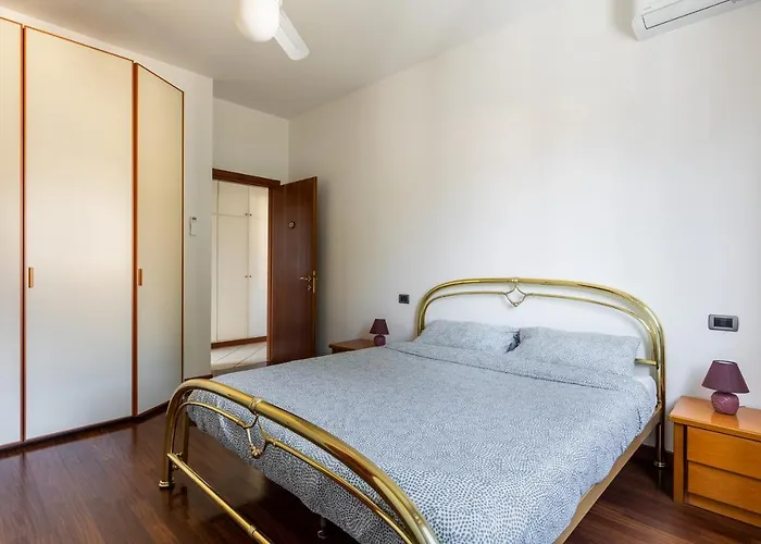Vestiari I With Terrace By Wonderful Italy Apartamento *